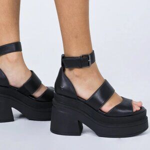 WINDSOR SMITH MATCH LEATHER SANDALS (SIZE 8 ) NWOT - PRINCESS POLLY